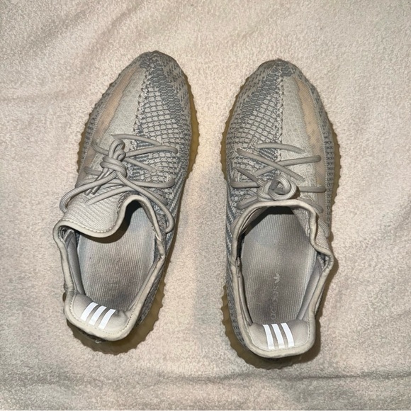 Yeezy Boost V2. Men’s 11. Cloth white. Box included. - Picture 7 of 9